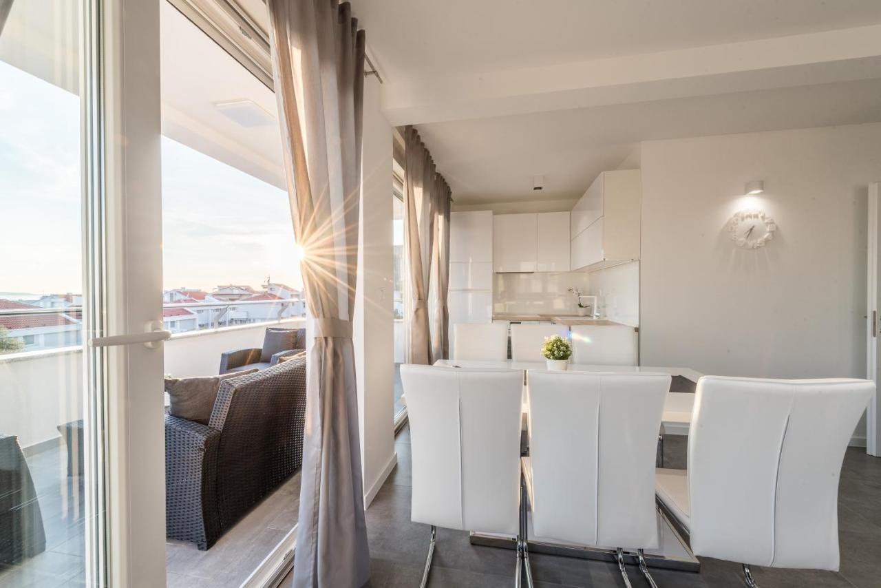 Villa Magnifica Apartments With Pool Novalja Luaran gambar