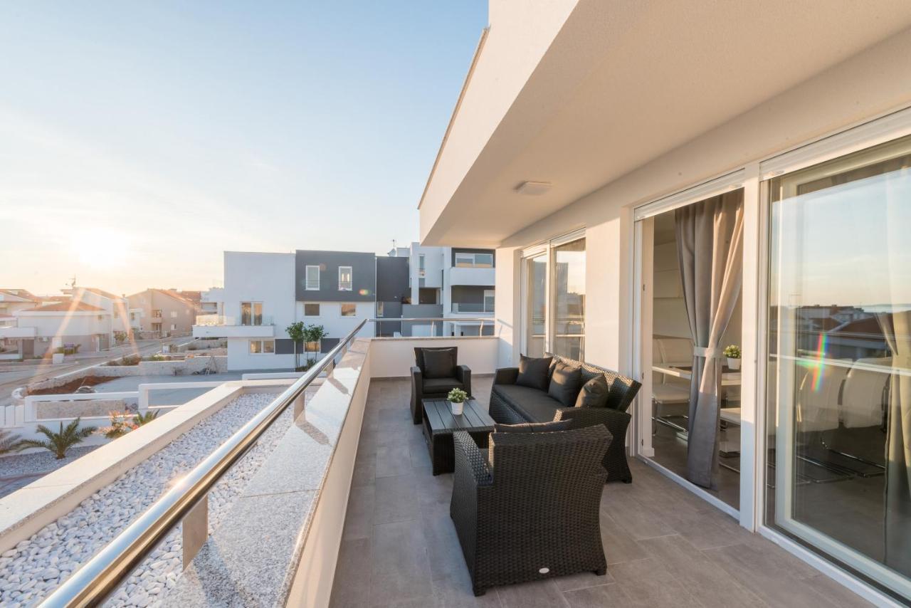 Villa Magnifica Apartments With Pool Novalja Luaran gambar